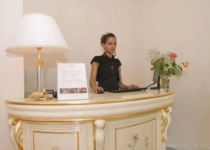 Hotell Hotel Holiday Park