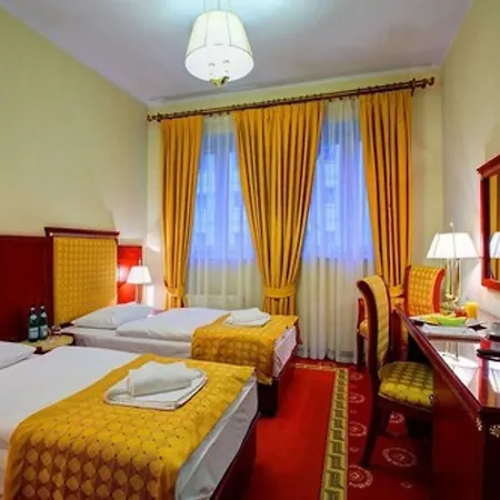 Hotel Holiday Park 호텔 바르샤바