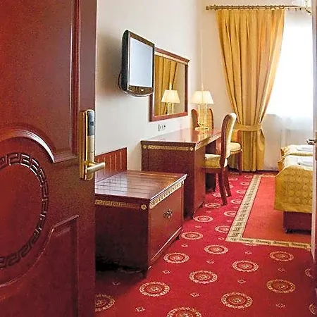 Hotel Hotel Holiday Park Warschau