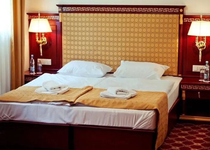 Hotel Holiday Park 3*