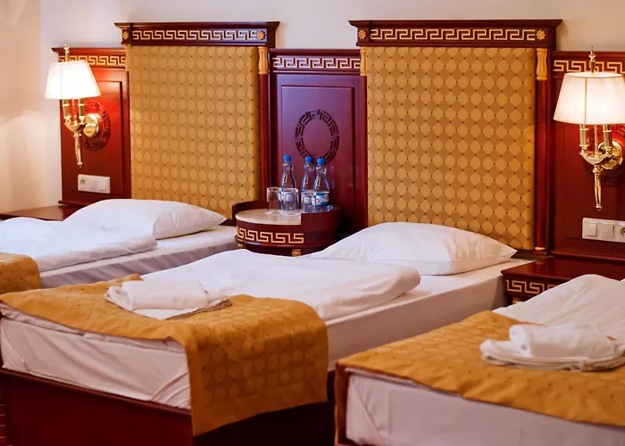 Hotel Holiday Park 3*