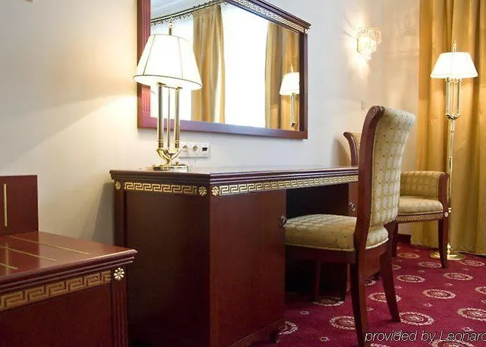 호텔 Hotel Holiday Park 바르샤바