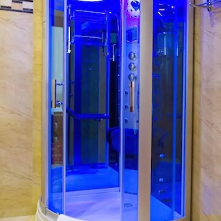 Szálloda Hotel Holiday Park 3*